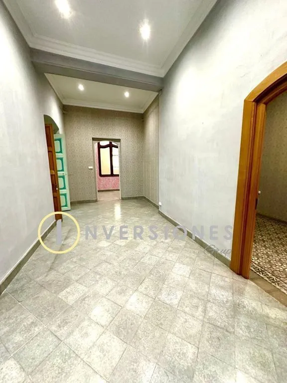 Esik - Luxury Flat with Cultural Heritage in Manresa