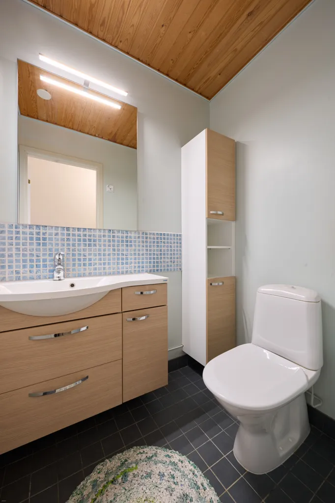 Bagni - Bright End Apartment with Sauna in Karhula, Kotka