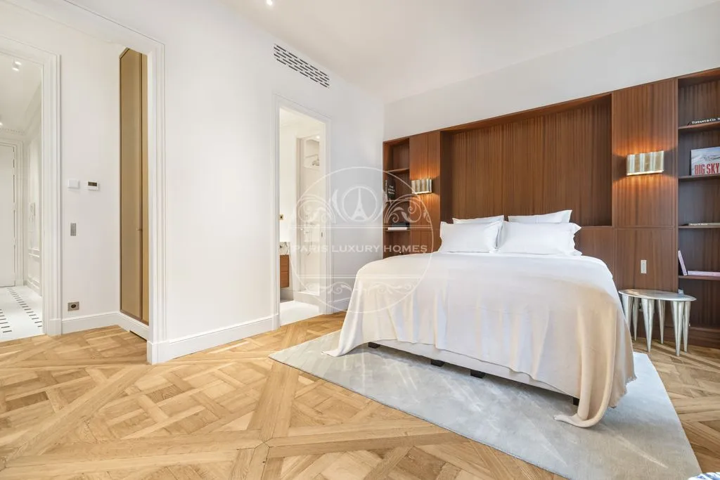 Magamistoad - Luxury Flat with Triple Arcade in Saint-Germain, Paris