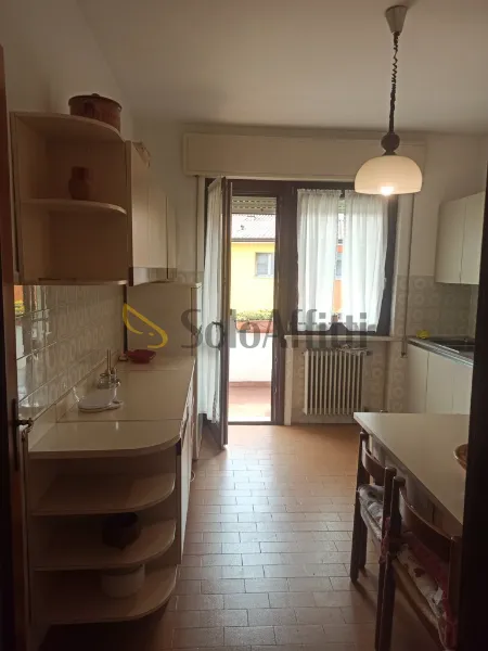 Cuisine - Armed Tricamere with Terraces in Via Colonna