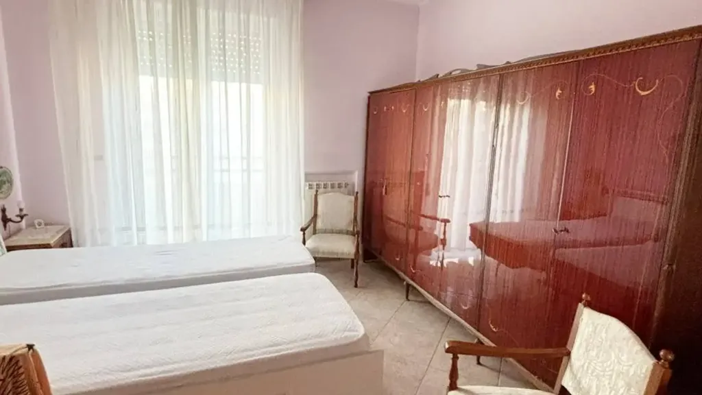 Chambres - Apartment with Balcony in Canosa Di Puglia
