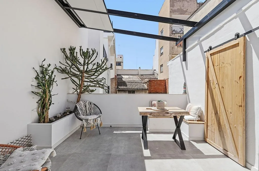 Terrass - Penthouse with Terrace and Balcony in Alaquàs
