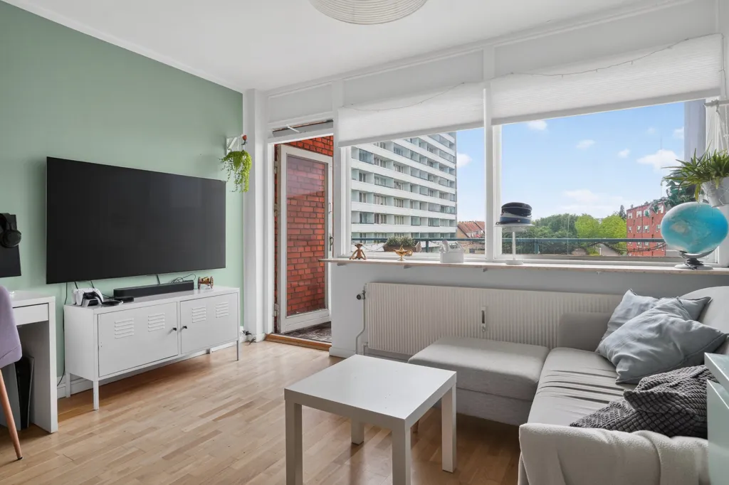 Séjour - Apartment with Balcony in Central Søborg