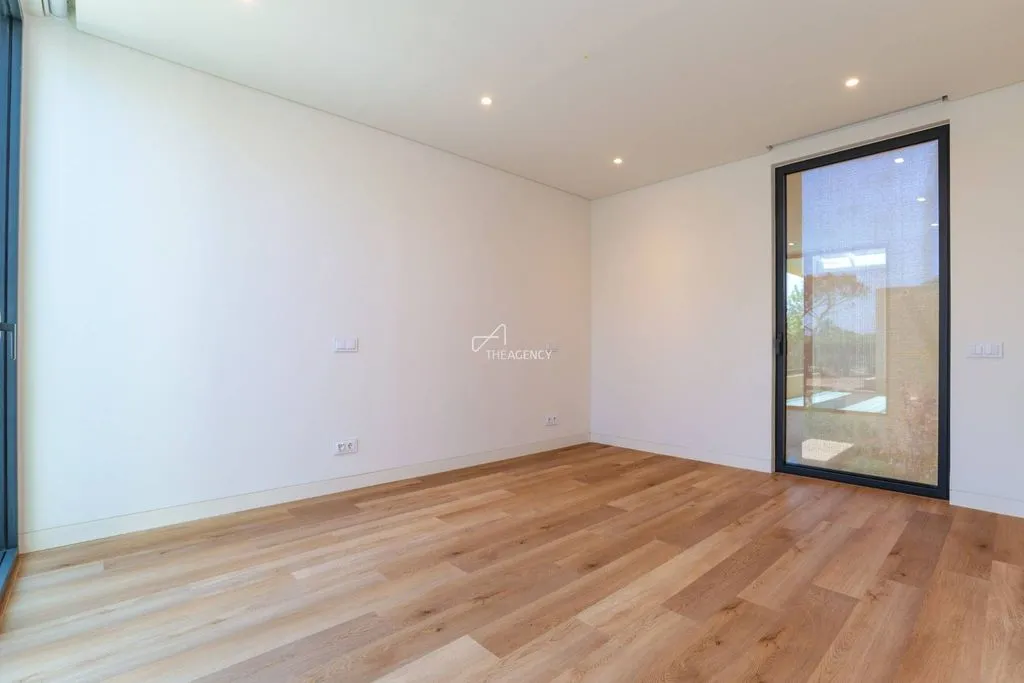 Pièces - Contemporary Villa with Private Pool in Vilamoura