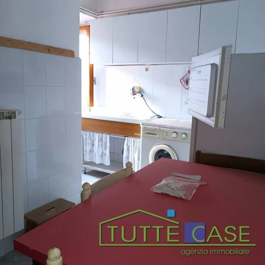 Salle à manger - Two-Room Apartment with Panoramic Views in Norma