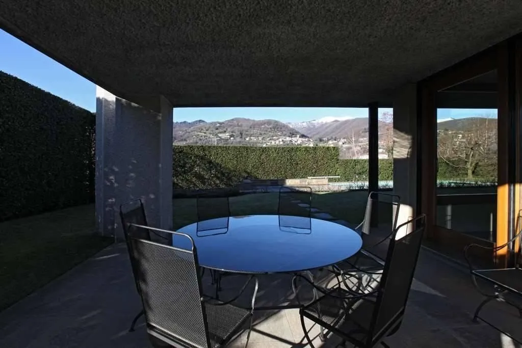 Terrasse - Luxury Villa with Lake View in Lipomo