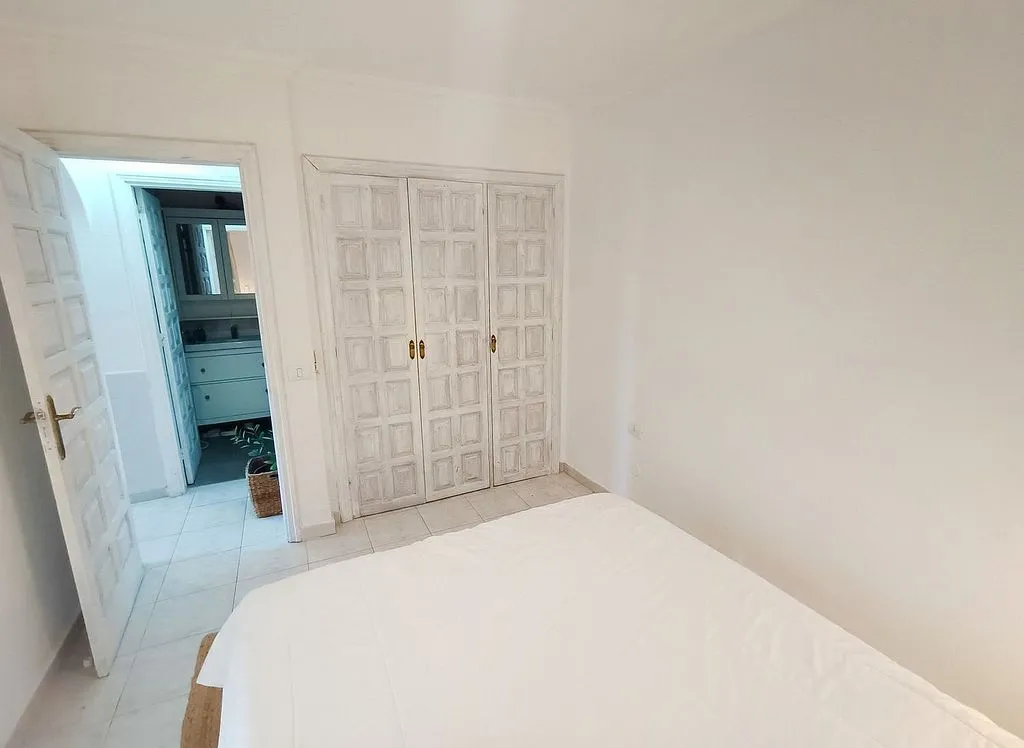 Magamistoad - 1-Bed Flat with Pool in Golf del Sur