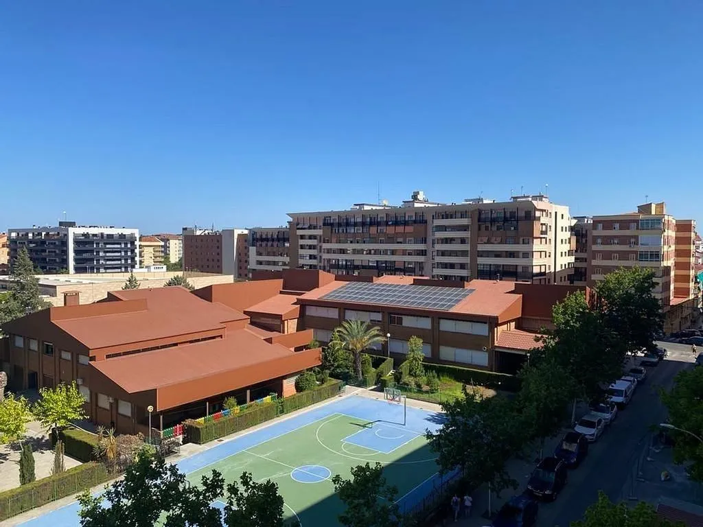 Exterior - Student Flat with Terrace in Cáceres Centre