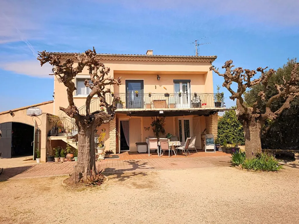 Extérieur - Maison au Calme avec Jardin à Bédarrides