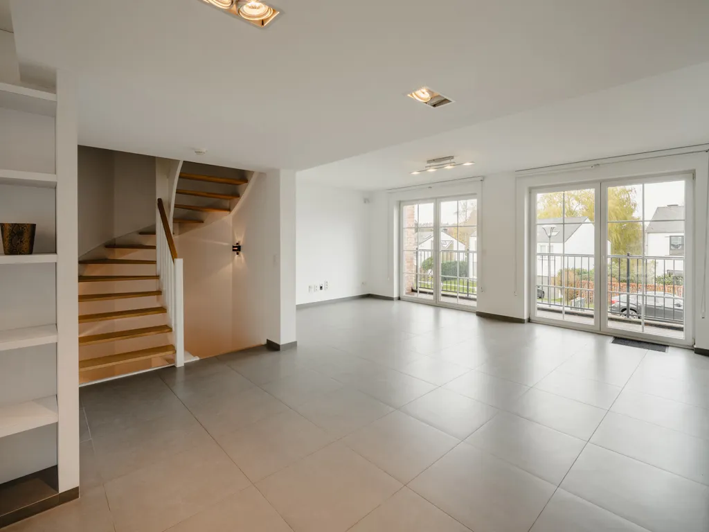 Elutuba - Contemporary Triplex near Château de La Hulpe