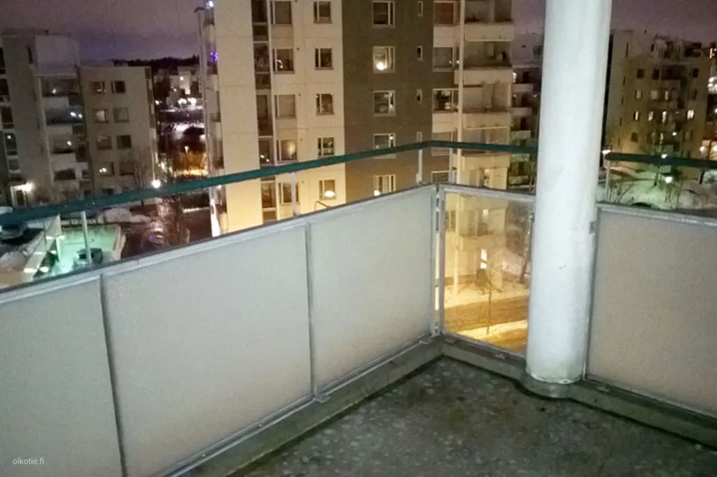 Balcon - Modern Studio with Sauna in Vuosaari, Helsinki