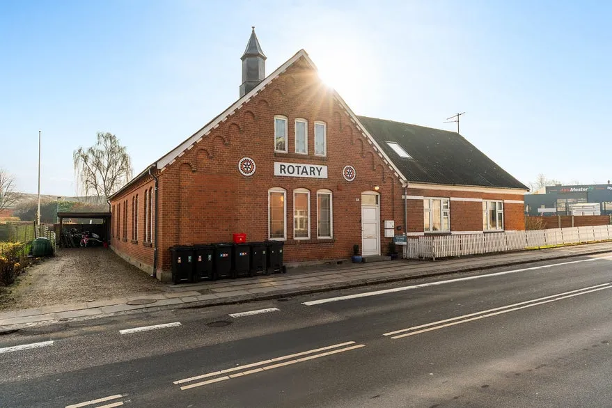 Välivaade - Mixed-Use Property with Stable Yield in Hammel