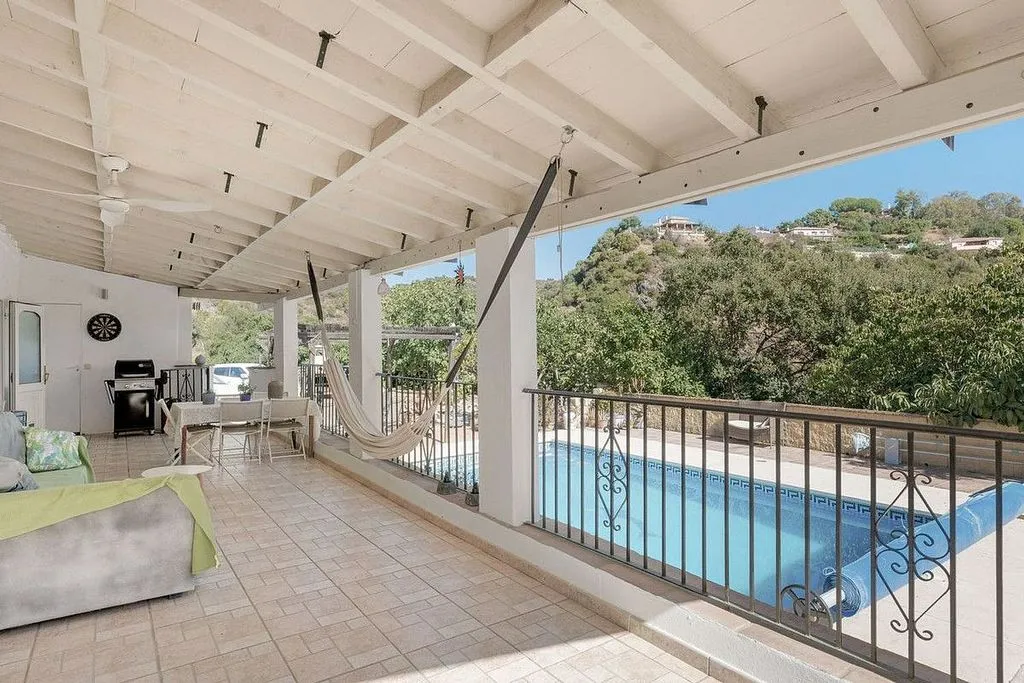 Terrass - Rural House with Pool in Estepona