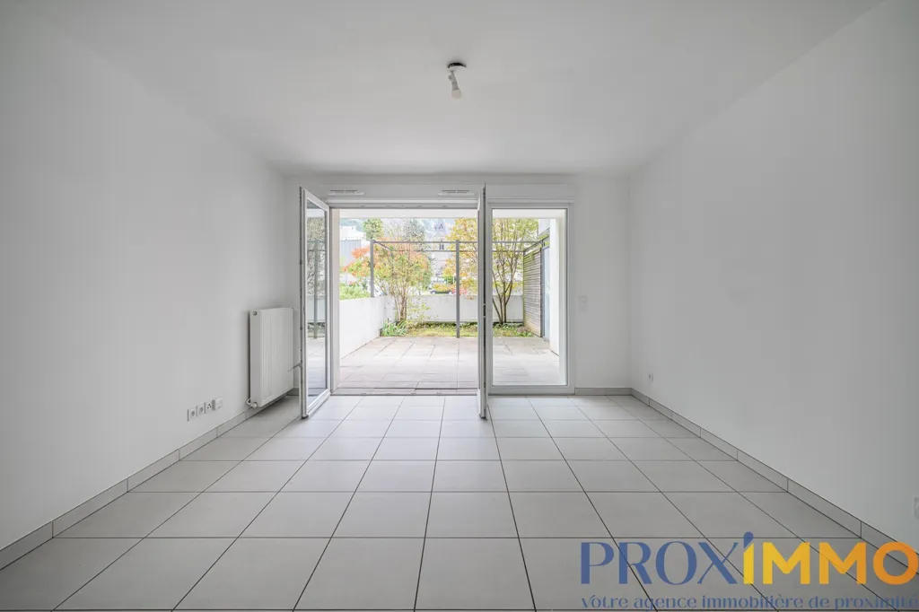 Entrée - Appartement T3 avec Terrasse à Saint-Egrève
