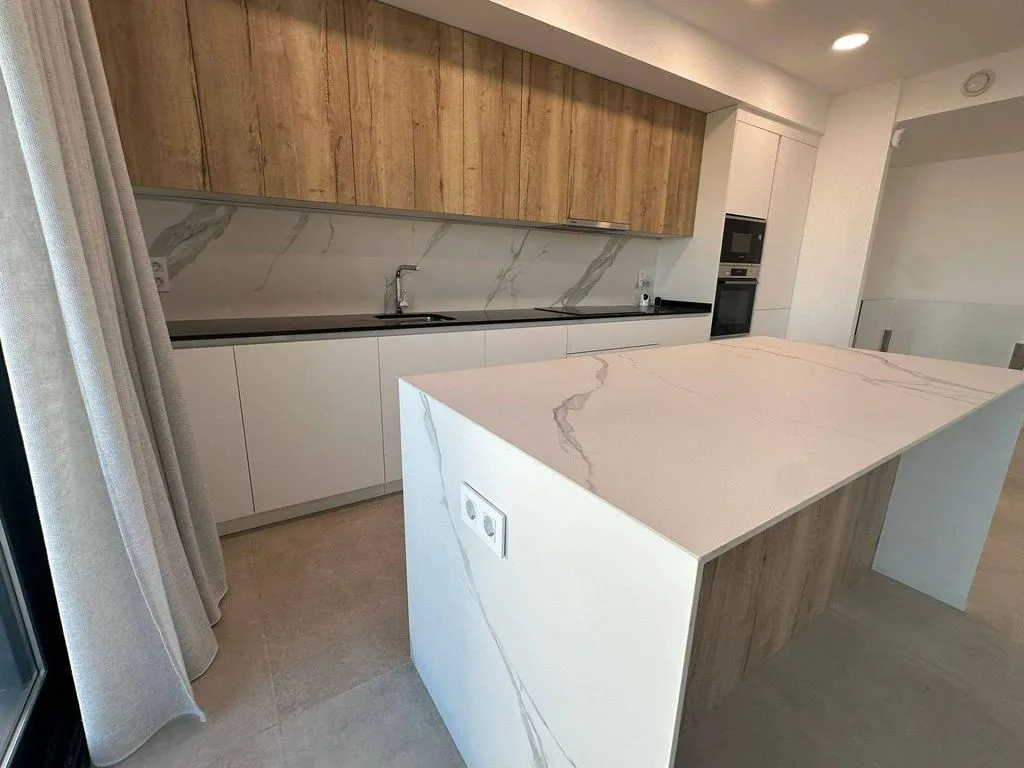 Luxury Duplex with Sea Views in Finestrat