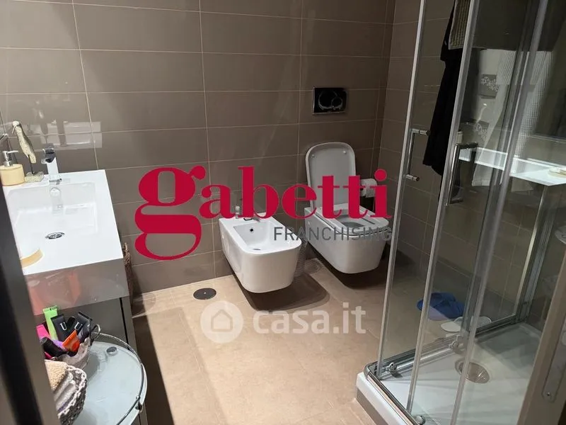 Vannitoad - Fully Rented Apartment with Large Terrace in Caserta