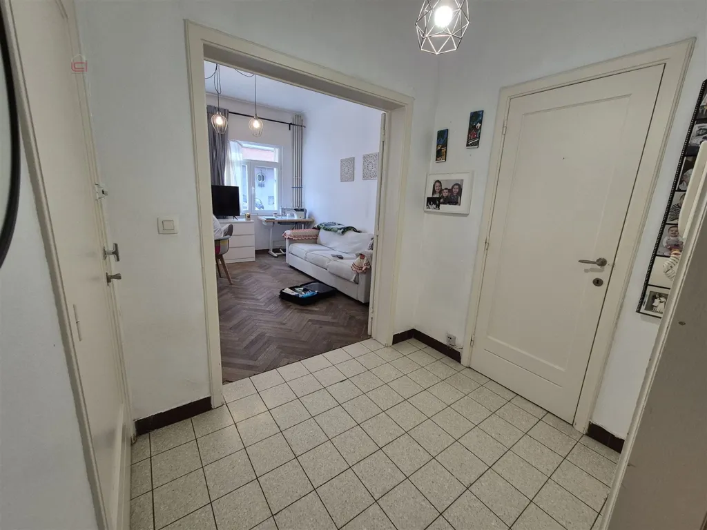 Hallway - Apartment with Garden in Forest