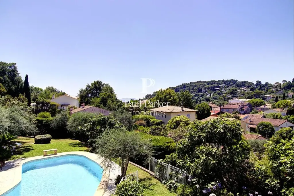 Aerial - Single-Storey Villa with Pool in Mougins Centre