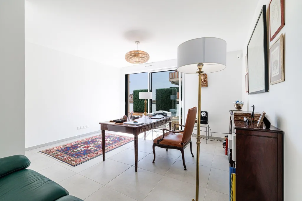 Kabinet - Penthouse with Rooftop Terrace in Cimiez, Nice