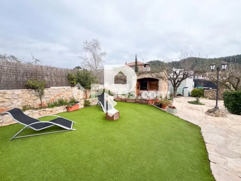 Jardin - Chalet with Jacuzzi in Vallirana