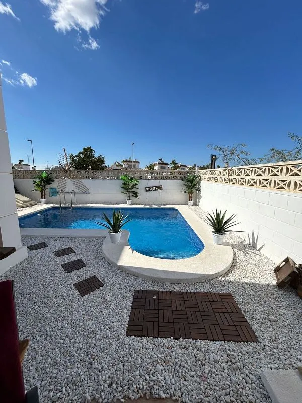 Pool - 2-Bedroom House with Pool in Avileses