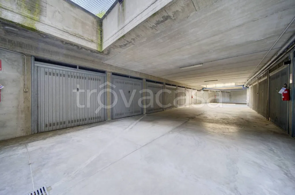 Garaaž - Apartment with Parking in Torino