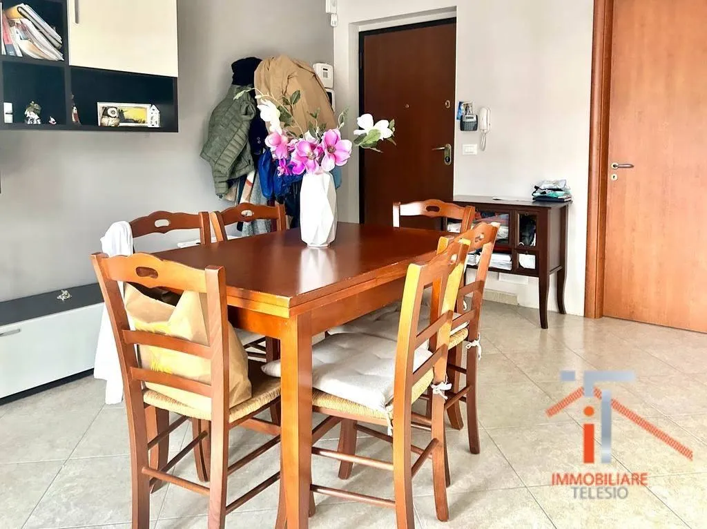 Dining Room - Modern Villa with Balcony in Mendicino