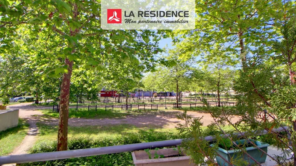 Jardin - Appartement avec Terrasse Ouest à Plaisir