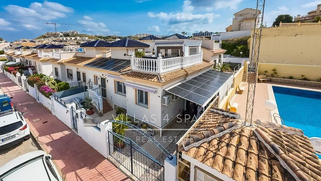 Välivaade - Three-Bedroom House with Pool in Ciudad Quesada