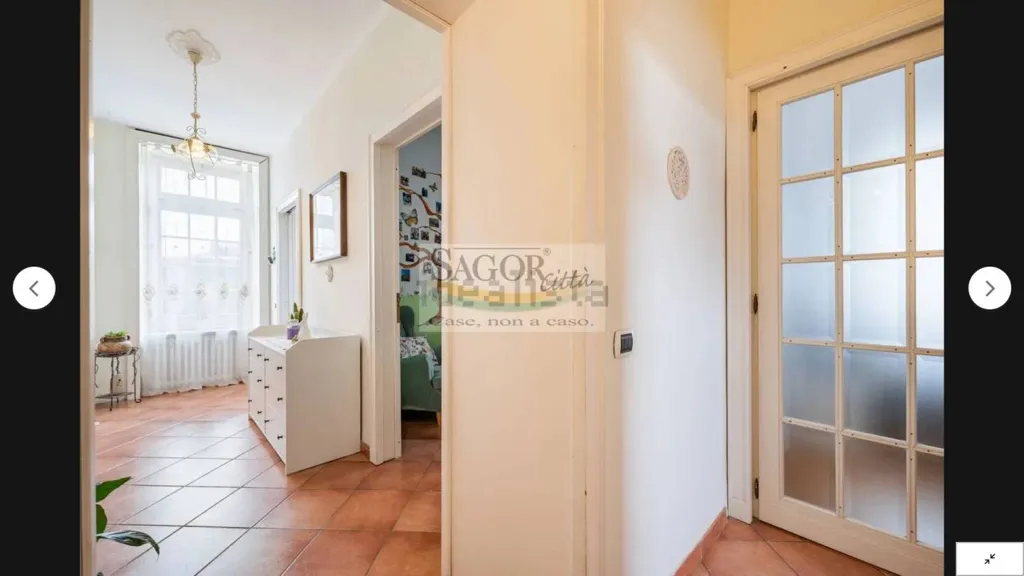 hallway_entrance