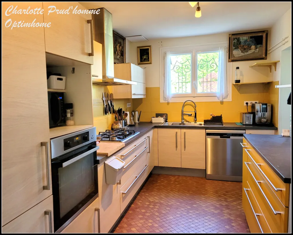 Kitchen - House with Garden and View in Peyrehorade