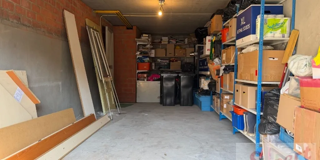 Buanderie - Appartement avec Garage XXL et Terrasses à Harelbeke