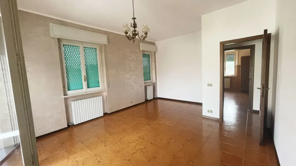 Elutuba - Apartment with Garage in Jesi