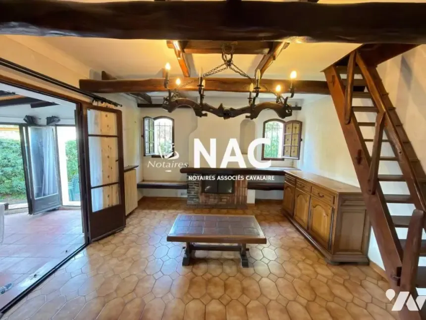 Séjour - Maison avec Combles Aménagés à Cavalier-sur-Mer