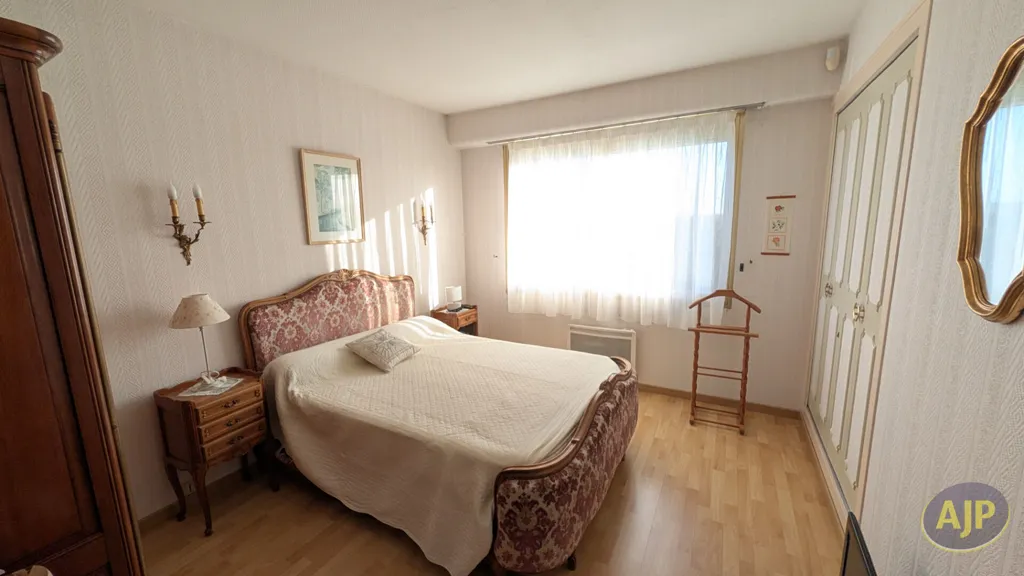 Bedrooms - Charming House with Terrace in L'Aiguillon Sur Mer