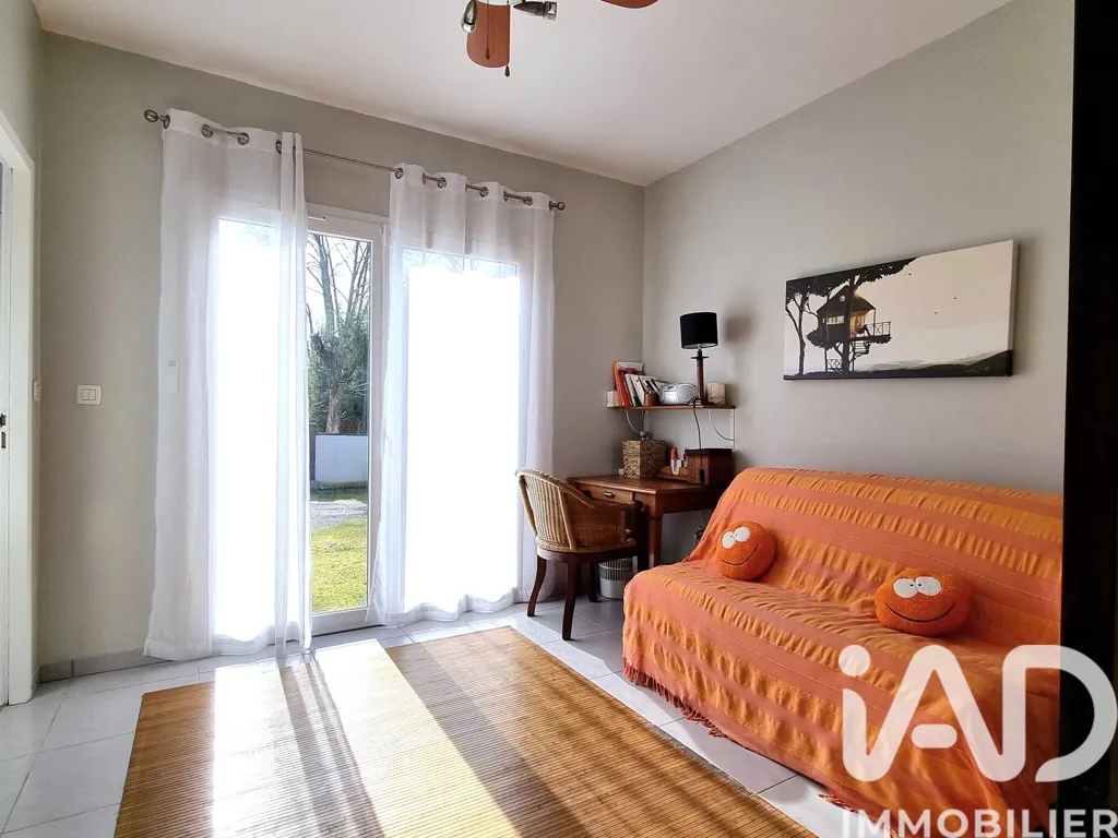 Chambres - Maison de Plain-Pied avec Piscine à Saint-Jean
