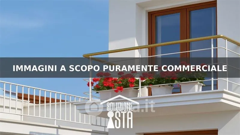 Exterior - Four-Level Villa with Pool in Vercelli