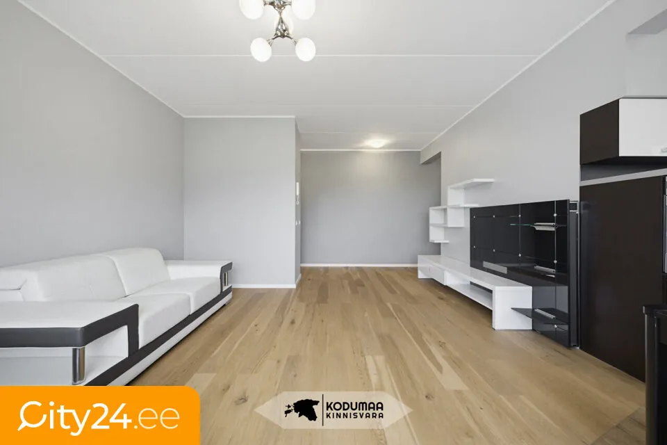Elutuba - 3-Bedroom Flat with Garden View in Mustamäe