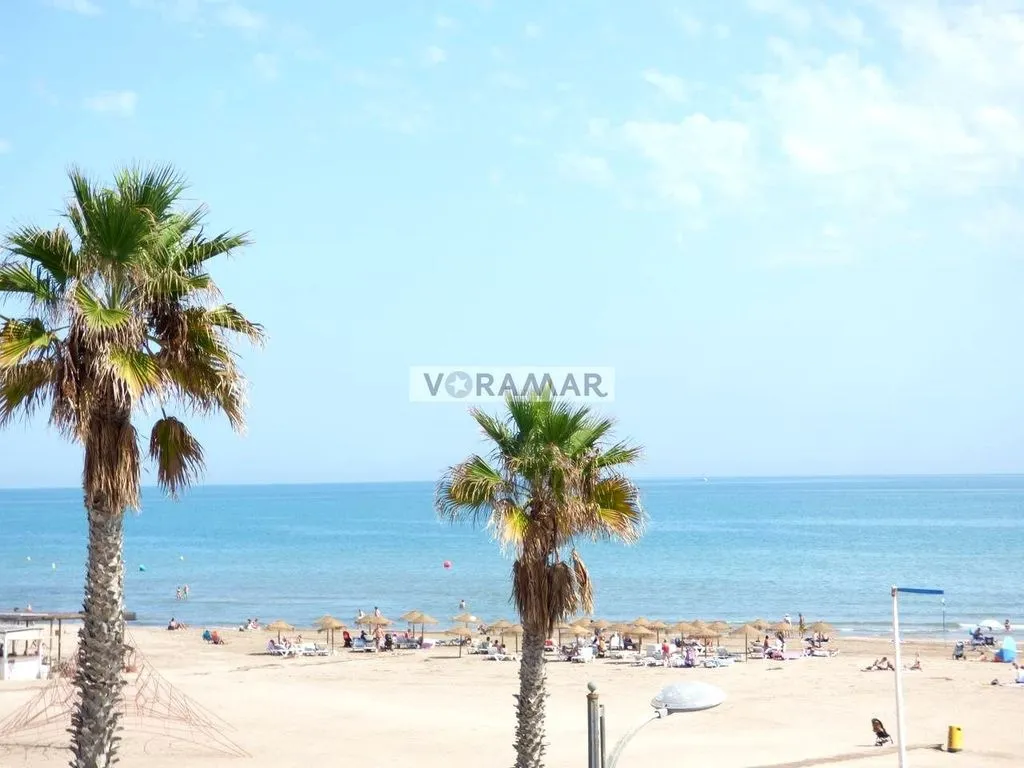 Luxury Villa with Seafront Access in Valencia