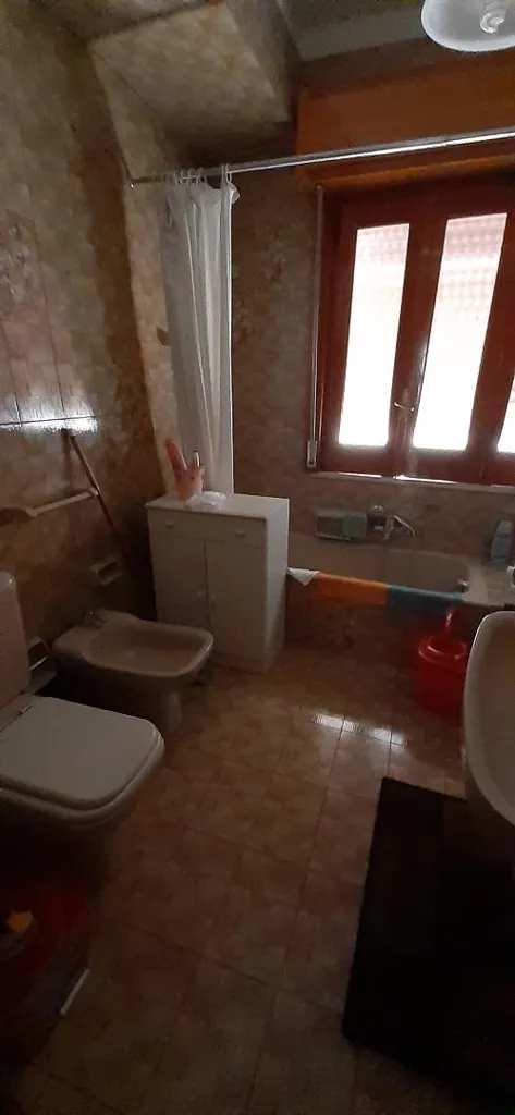 Bathrooms - Apartment with Panoramic Terrace in Palazzolo Acreide