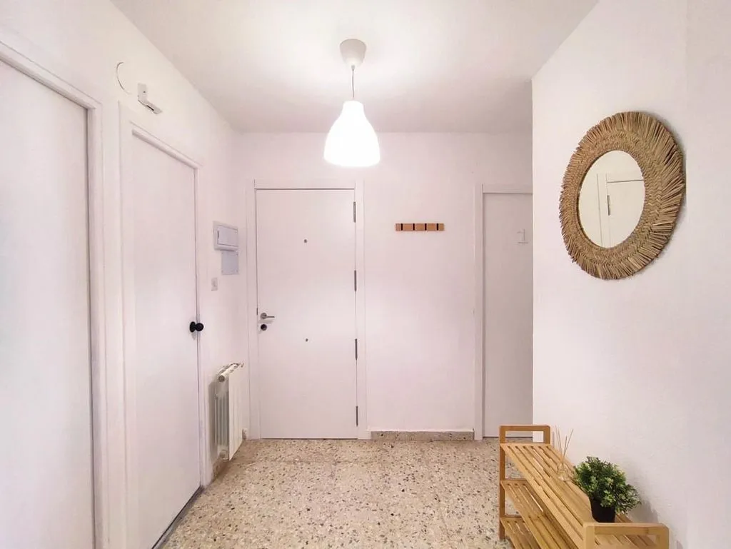 Esik - Apartment with Terrace in Granada