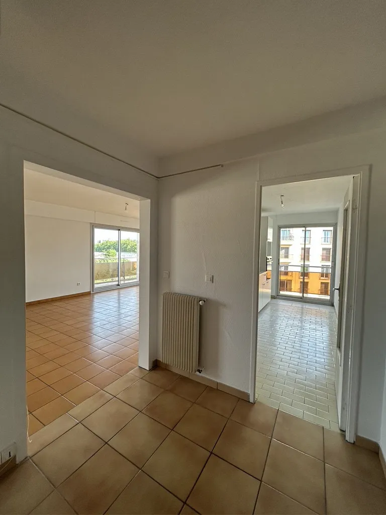 Soggiorno - Bright Apartment with Balconies in Perpignan