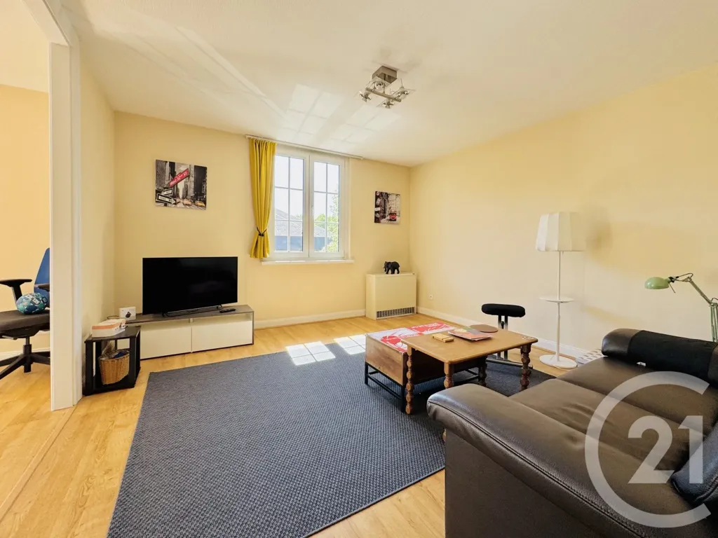 Séjour - Appartement lumineux avec balcon à Neudorf Nord, Strasbourg