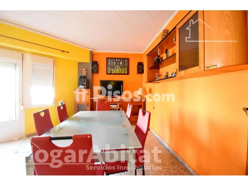 Salle à manger - Spacious Apartment with Terrace in Gandia