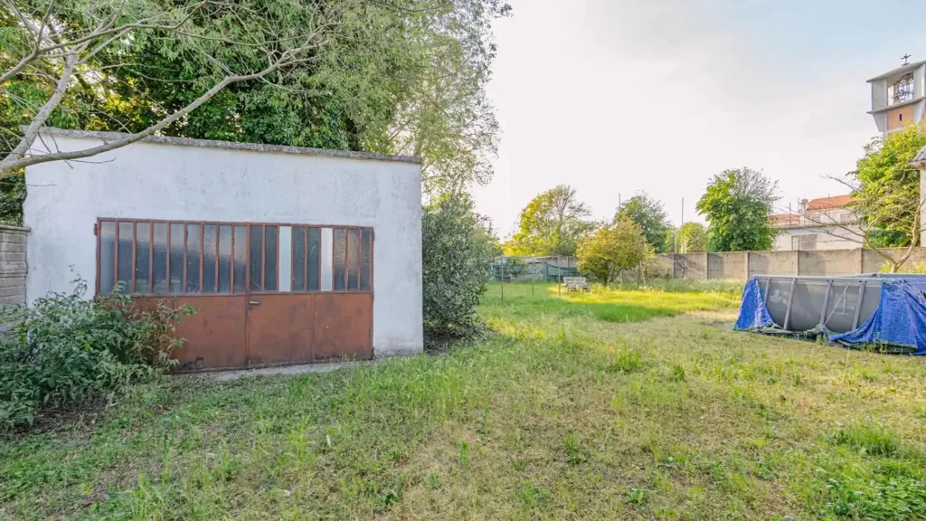 Aed - Rearranged Villa with Private Garden in Vigevano