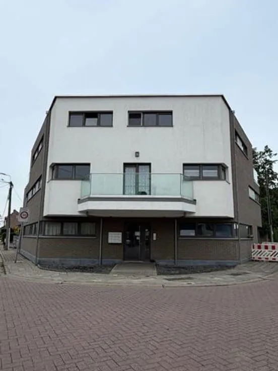 Extérieur - Appartement Moderne 2 Chambres avec Balcon à Oupeye