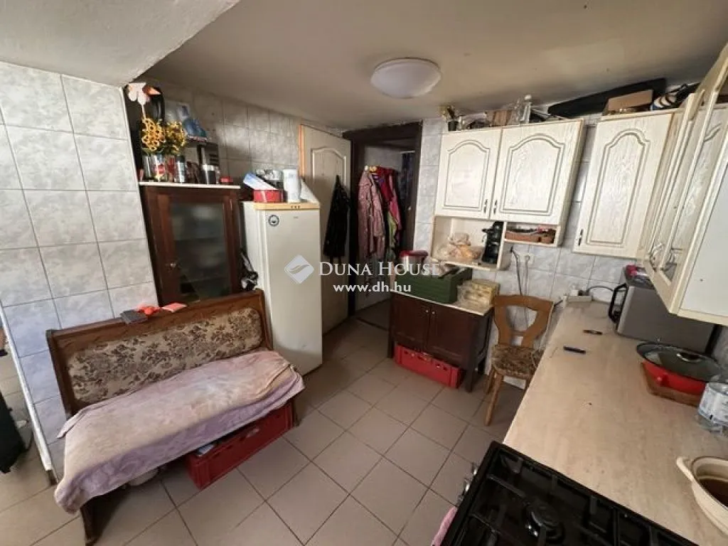 Köök - Fully Renovated Brick House in Csákvár