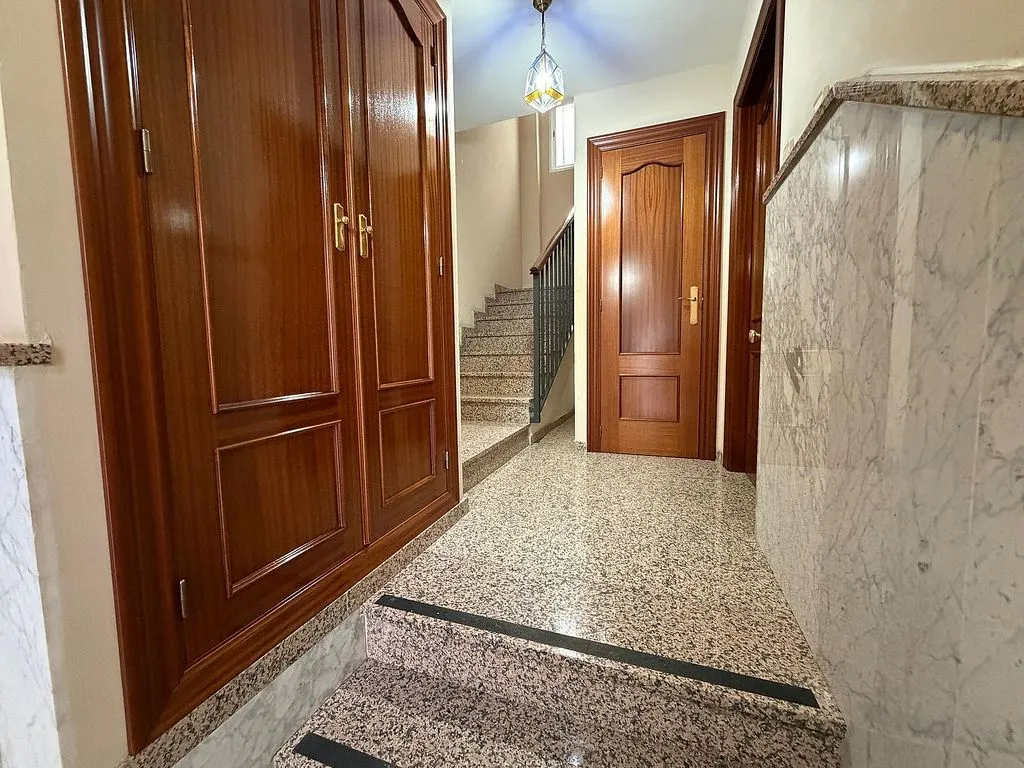 Esik - Apartment with Private Terrace in Torredonjimeno