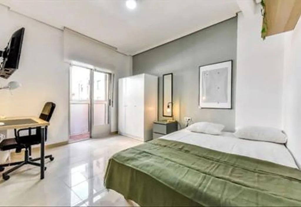 Chambres - Furnished Flat with Elevator in Valladolid