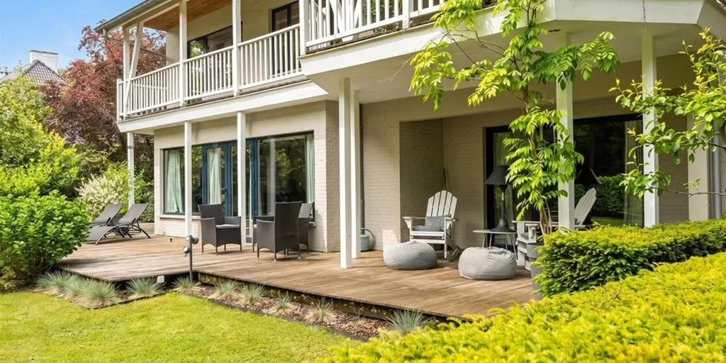 Terrasse - Villa avec Jardin à Kalmthout, Proche d'un Natuurdomein